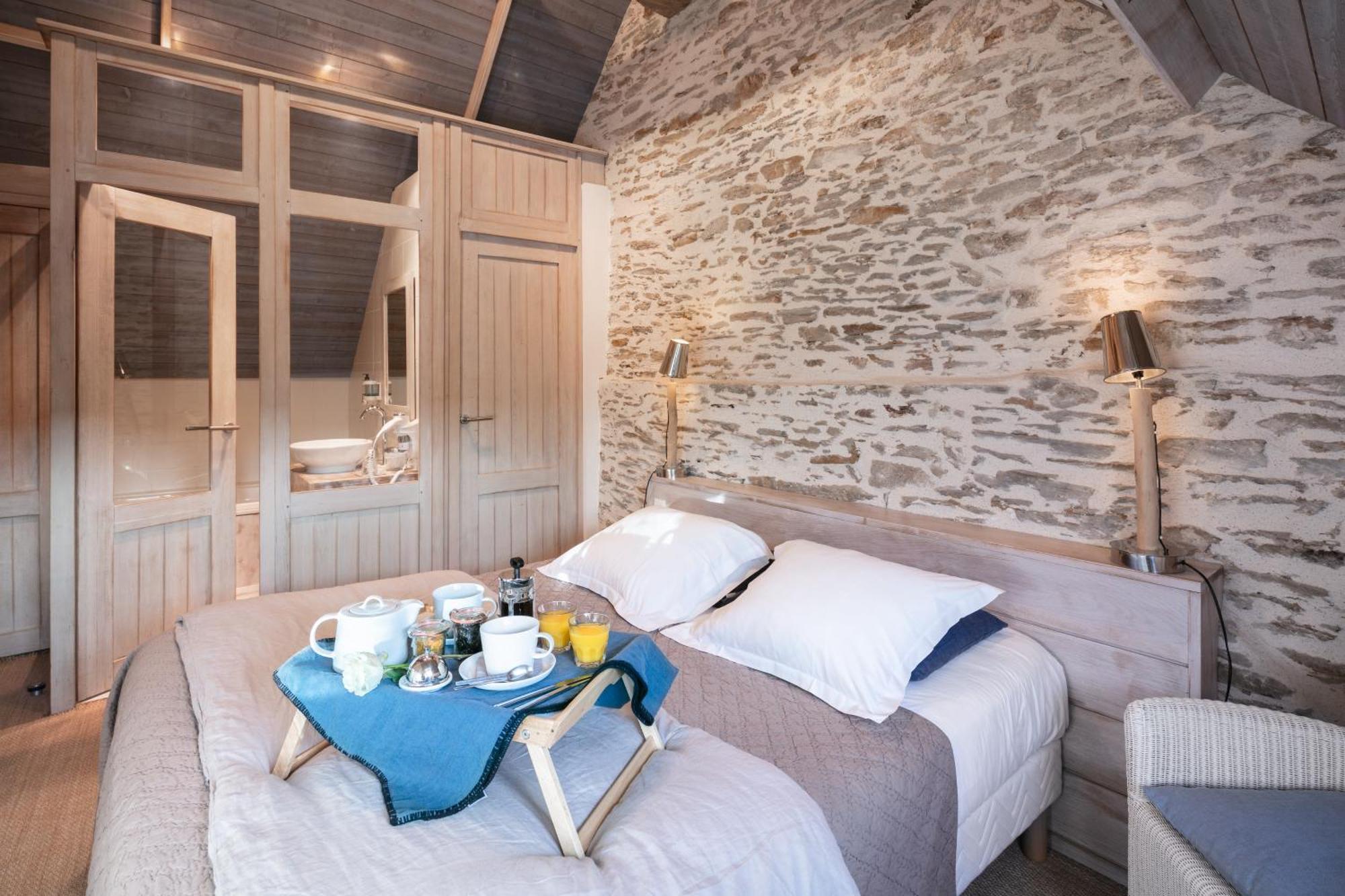 לה קונקה La Vinotiere Chambres Appartements Spa מראה חיצוני תמונה